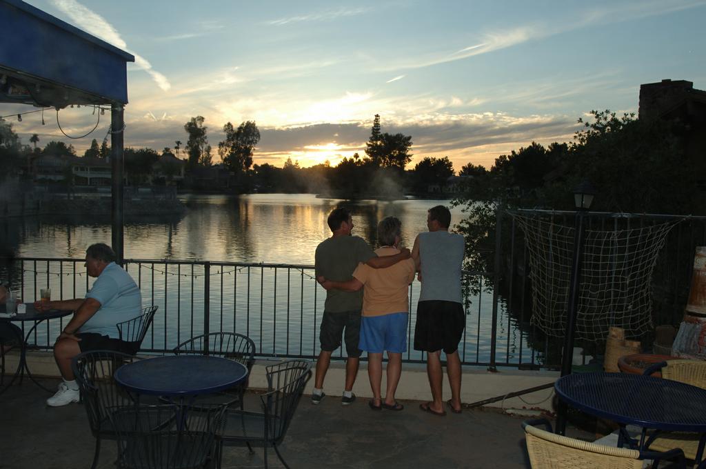 Pier 54 Tempe AZ 85283 4808200660